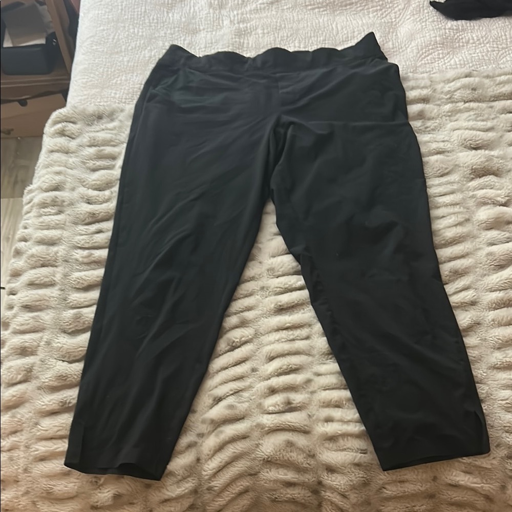 Black Cropped Pants
